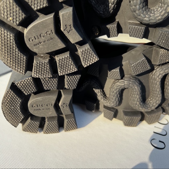 Gucci Leather Ankle Boots with Belt - Picture 6 of 9